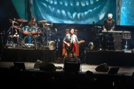 Desata Caifanes su poder en una noche 'Hecha en México'