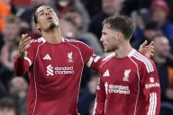 Sábado negro para dos grandes. Liverpool fue goleado en Anfield Road y Manchester City se quejó del VAR tras la derrota