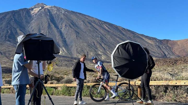 El sector audiovisual de Canarias carga contra el plan del Teide: será "catastrófico"