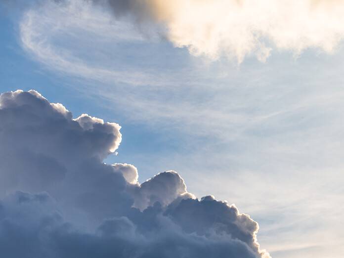 11/9/25: Overcast and Chilly at 44°F, Light Drizzle Earlier Today