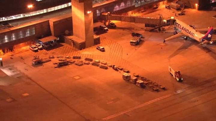 2nd mobile lounge collision at Dulles this month