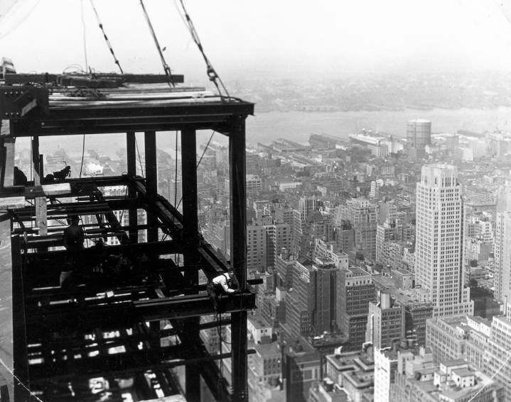 Cómo Nueva York resistió al avance del fascismo en los años 30... y cómo se levanta hoy ante Trump