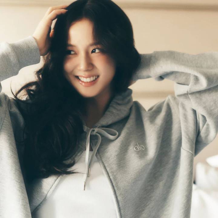 8 Best Oversized Activewear Styles, According to Reviewers