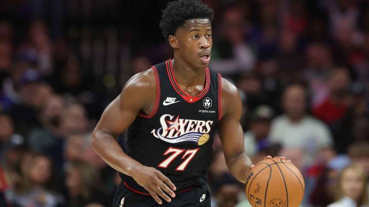 Dwyane Wade breaks down reason 76ers’ VJ Edgecombe reminds him of himself