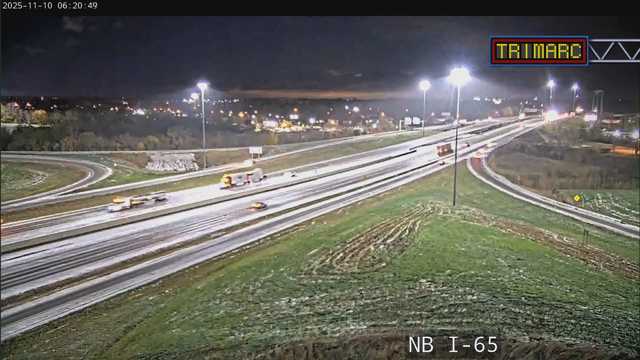 Some light snow on 65 in Hardin County