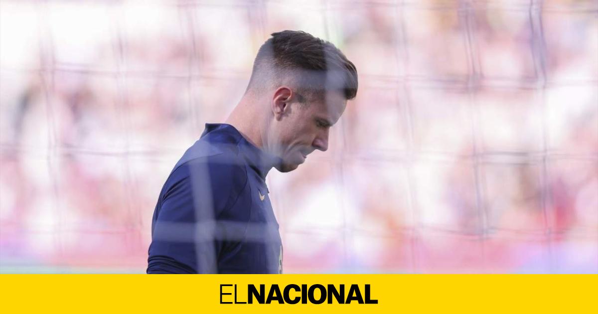 Al Barça le llega una solución: Ter Stegen recibe la primera oferta para irse