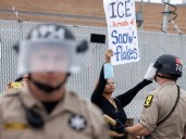 Un juez federal ordena liberar a cientos de arrestados en las redadas migratorias en Chicago