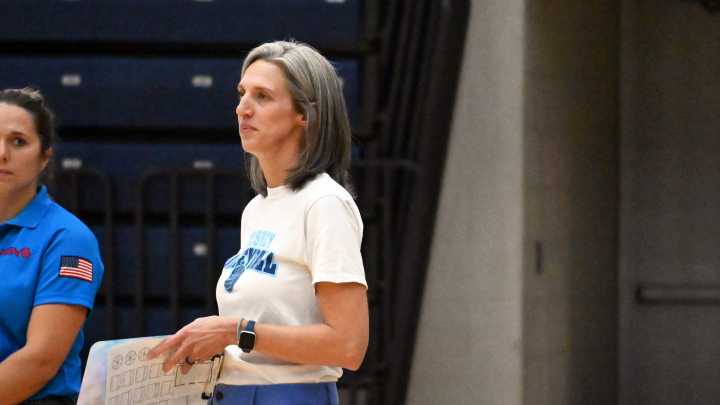 Petoskey volleyball exceeds expectations in Luckhardt's first season