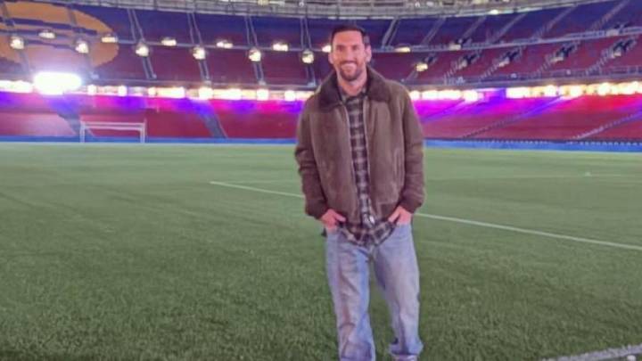 Messi regresa al Camp Nou por sorpresa y anuncia su deseo de poder volver al Barça