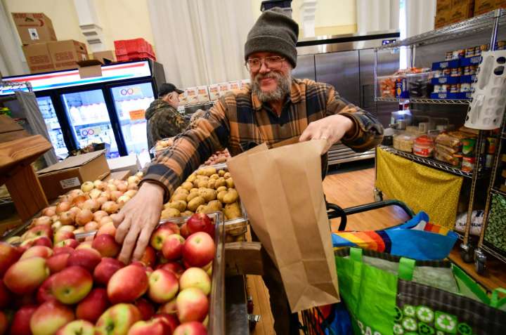 Stores keep prices down in a tough year for turkeys. Other Thanksgiving foods may cost more