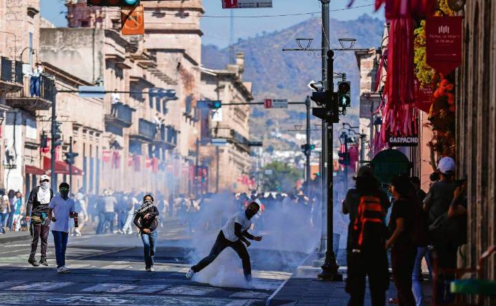 Crece protesta en Michoacán por asesinato del alcalde Carlos Manzo