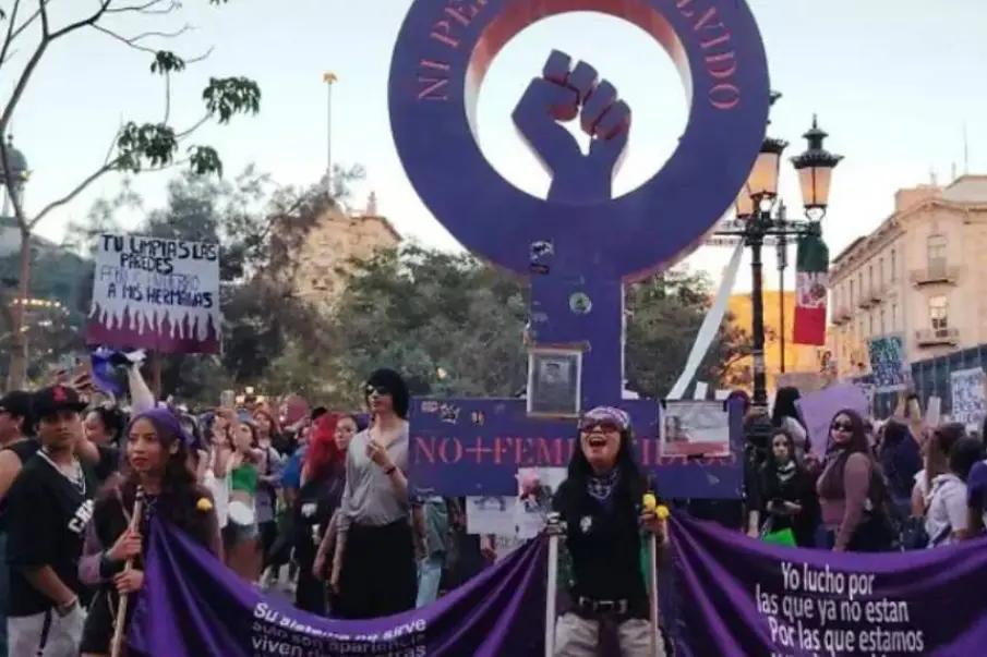 Marcha masiva en CDMX: redes feministas llaman a tomar las calles