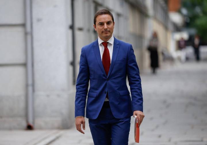 Lobato y Acera esquivan el intento de la defensa del novio de Ayuso de implicar a Moncloa