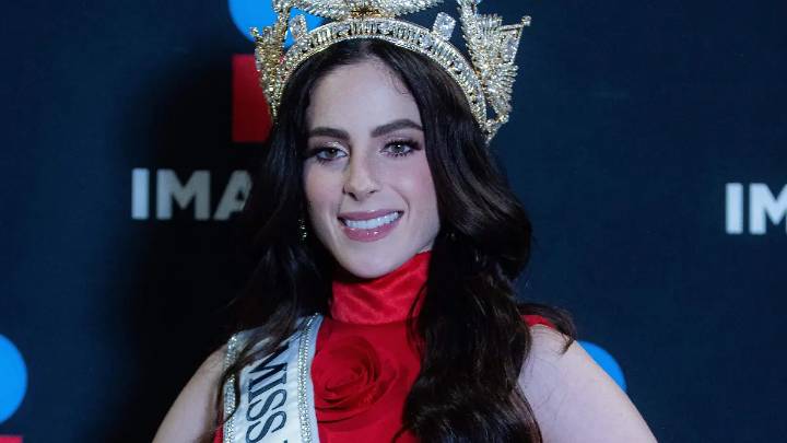 Fátima Bosch sufre accidente en Miss Universo 2025