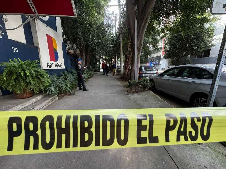 Asaltantes matan a custodio de empresa valores en la colonia Roma