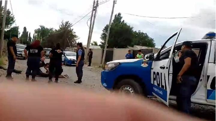 La mamá de la niña atropellada por un patrullero en Plottier pidió que no castiguen a la mujer policía que manejaba