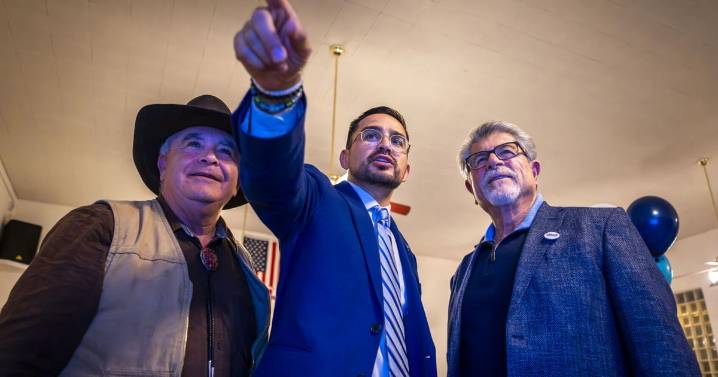 Santa Fe Mayor-elect Michael Garcia holds 'collaborative' transition meeting with Webber