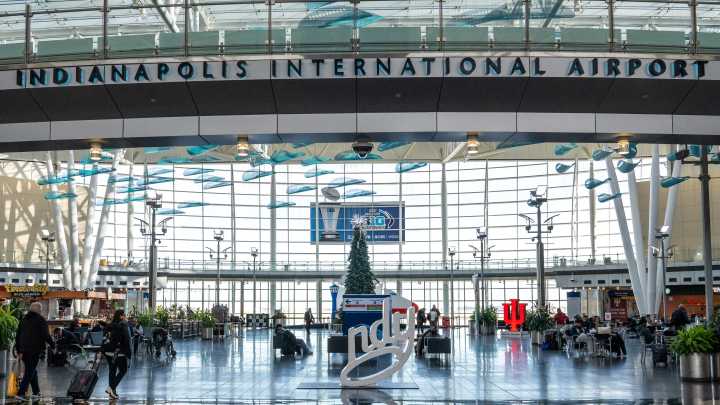 How to check airport wait times amid shutdown reductions