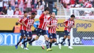 González llega a 12 goles en triunfo de Chivas sobre Rayados