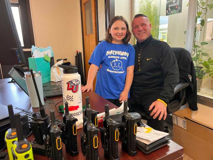 Officer Dave’s sweet send-off in Portsmouth