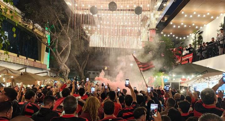 Copa Libertadores: hinchas de Flamengo toman el Pasaje San Ramón en Miraflores