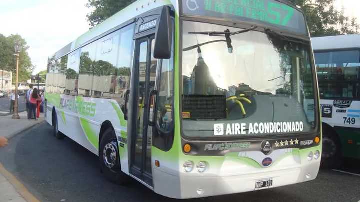Desde este lunes aumentaron casi 10% los colectivos del AMBA