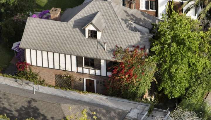 Gobierno asegura no ha desistido de la compra de inmuebles del expresidente Aylwin en Providencia