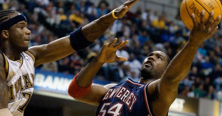 Former Wake Forest basketball star Rodney Rogers dies at 54