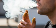 Fumar menos de 5 cigarrillos por día también aumenta el riesgo de muerte prematura y enfermedades cardíacas