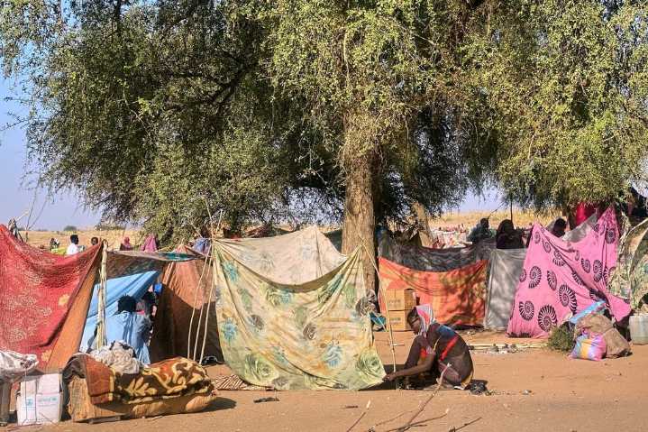 Sudan relief operations are ‘on the brink of collapse,’ UN migration agency warns