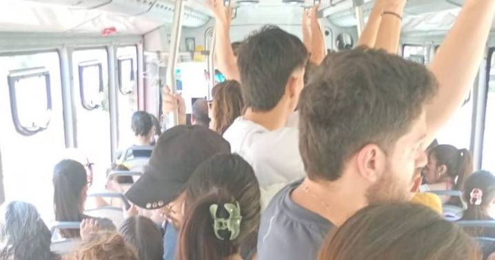 "Hacinados como animales": advierten complicaciones en algunas líneas del interurbano