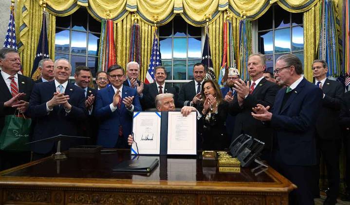 President Trump signs government funding bill, ending shutdown after a record 43