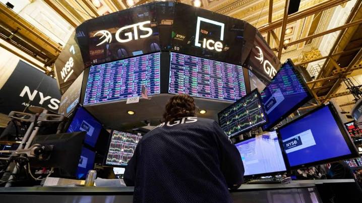 Las acciones argentinas en Wall Street vuelven a subir: qué pasa con el riesgo país y el dólar