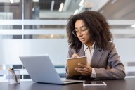 Unidas para resistir y resonar