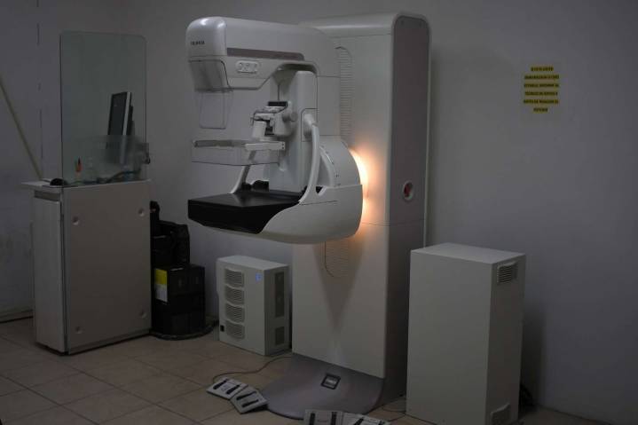 Ofrecen mastografías y papanicolau gratis en Centros Comunitarios