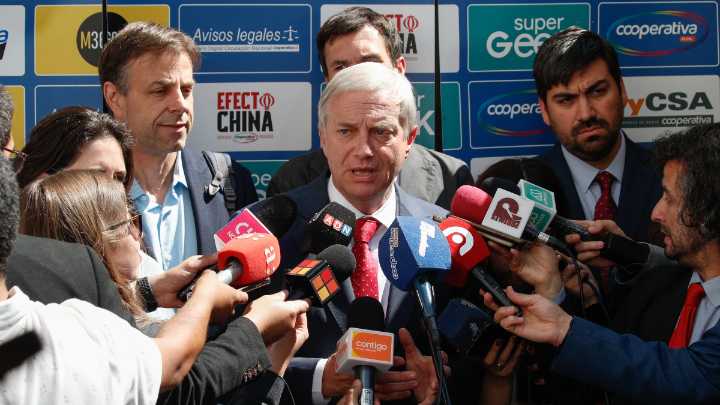 Kast apuntó a "ambiente tensionado" de Jara como causa de enfrentamiento