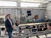 Más de 600 escolares descubren la tradición marinera y la pesca local de Castellón en las visitas a la lonja del Grao