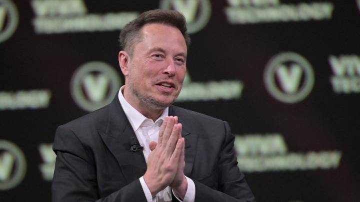 Elon Musk on track to become world's first trillionaire