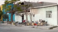 Vecinos denuncian a hombre que prende fuego a su propia casa en Ramos Arizpe