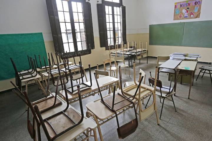 No hay clases. Dos presuntos casos de abuso en una escuela pública de Mar del Plata derivaron en graves incidentes