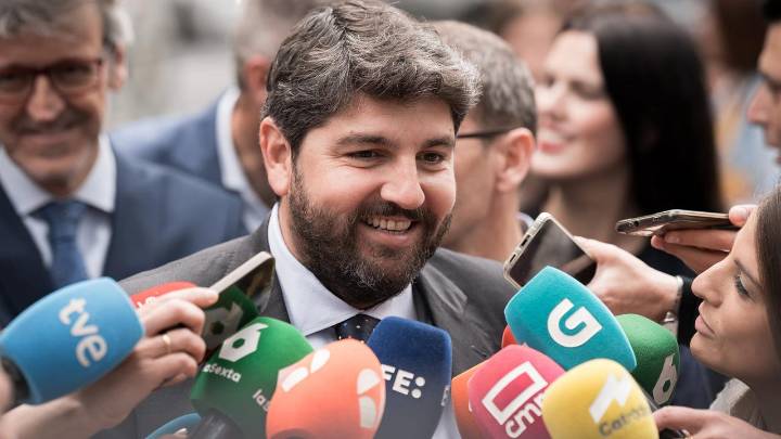 López Miras valora que Mazón ha "reconocido errores" y emplaza al Gobierno a que asuma también sus responsabilidades