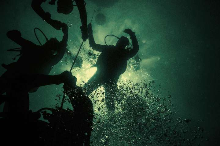Ancient canoe "parking lot" identified at prehistoric lake by Wisconsin archaeologists