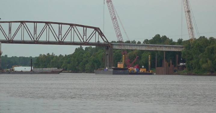 Man found dead in Red River identified