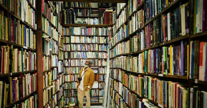 Necklace which sparked national treasure hunt and 'vanished' after being found 'for sale'