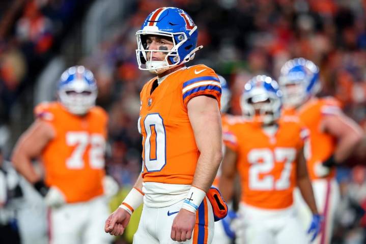 Broncos keep winning without offensive rhythm, but it's not a sustainable formula