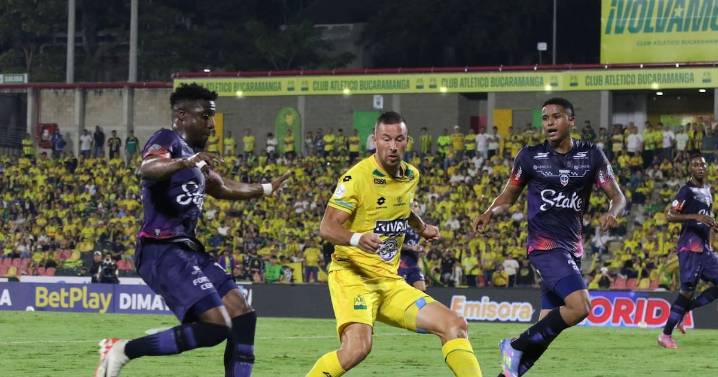 Fortaleza logró su primera victoria de cuadrangulares ante el Atlético Bucaramanga