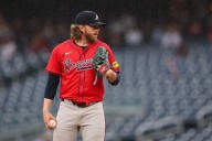 Braves Announce Surprising Contract Decision on Veteran Pitcher