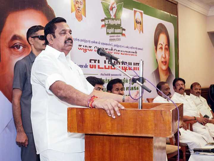 Palaniswami accuses Sengottaiyan of acting as B