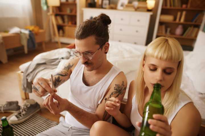 A New Study Shows Weed Can Replace Your Questionable Drinking Habit
