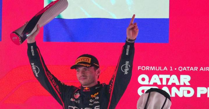 Pelea por el título de F1 llega hasta la última carrera tras victoria de Max Verstappen en Qatar